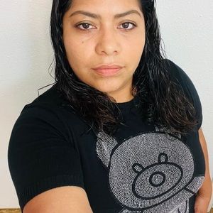 Meet your Posher, Abigail bermudez